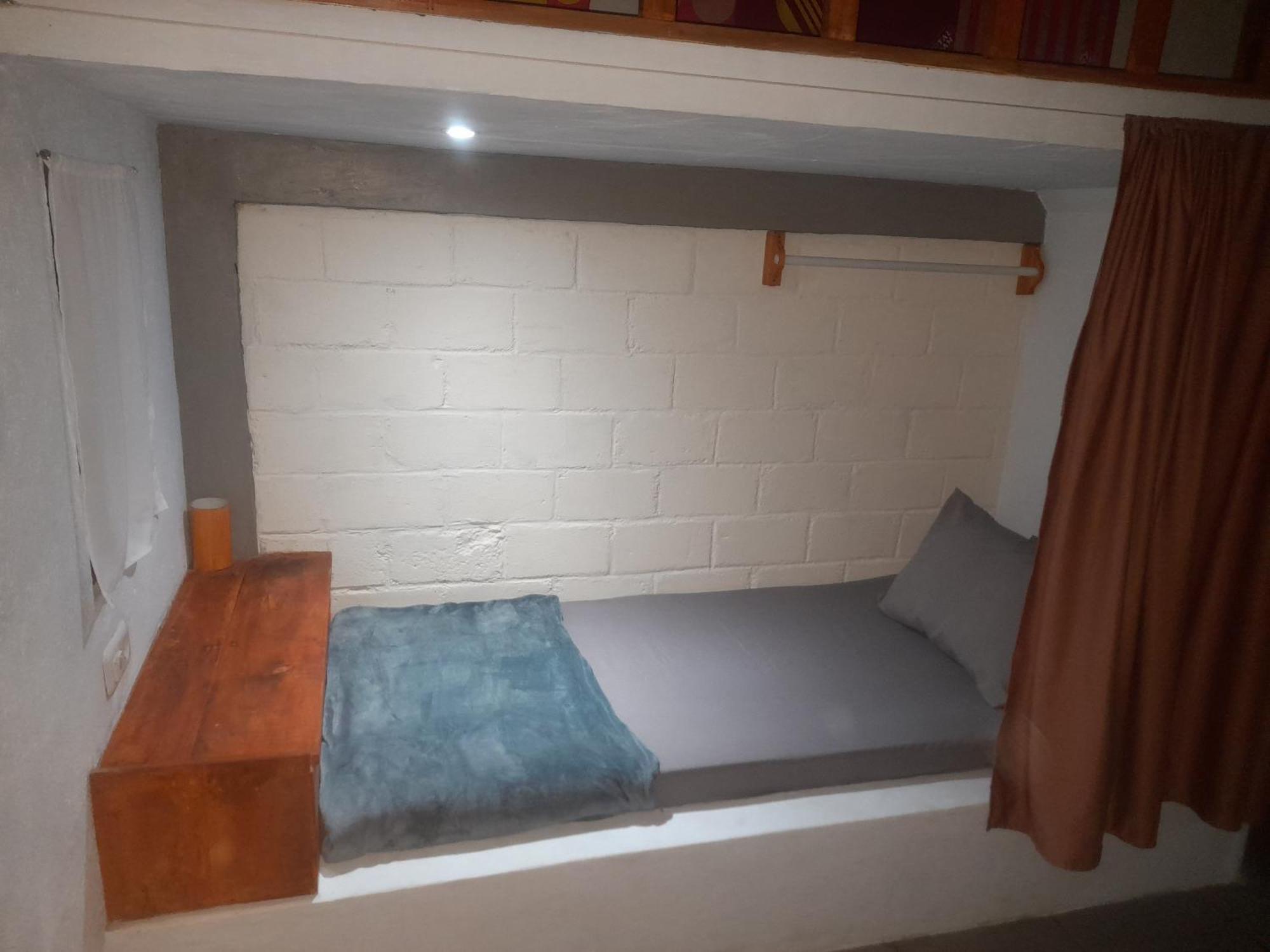 Anik Homestay & Dormy Batukaras Zimmer foto